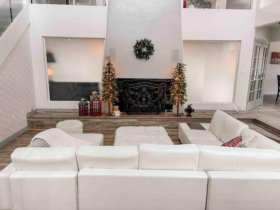 *Entertainment Villa* 5Min To Strip Optional Heated Pool Jacuzzi! Las Vegas Esterno foto